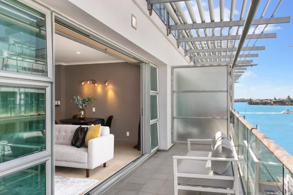 דירות אוקלנד Beautiful Renovated 2 X Bdrm,Perfect Location מראה חיצוני תמונה