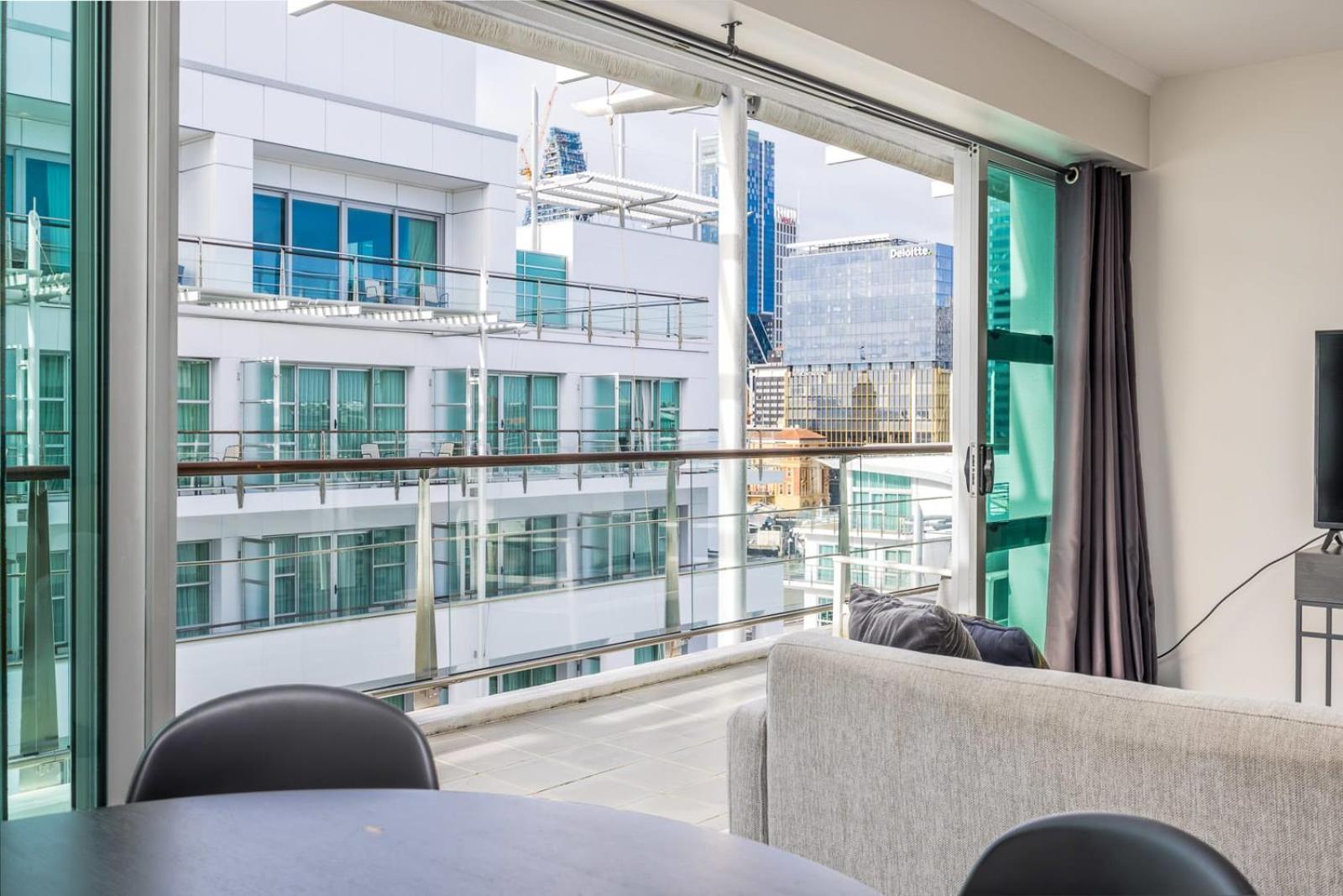 דירות אוקלנד Beautiful Renovated 2 X Bdrm,Perfect Location מראה חיצוני תמונה