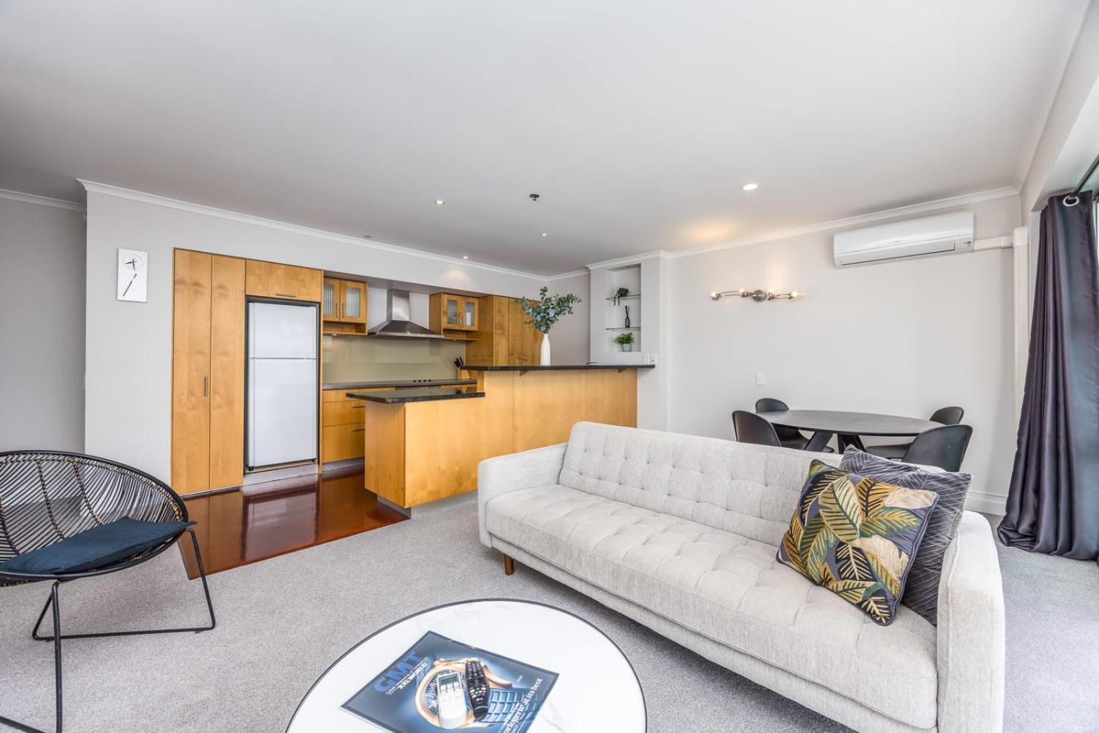 דירות אוקלנד Beautiful Renovated 2 X Bdrm,Perfect Location מראה חיצוני תמונה