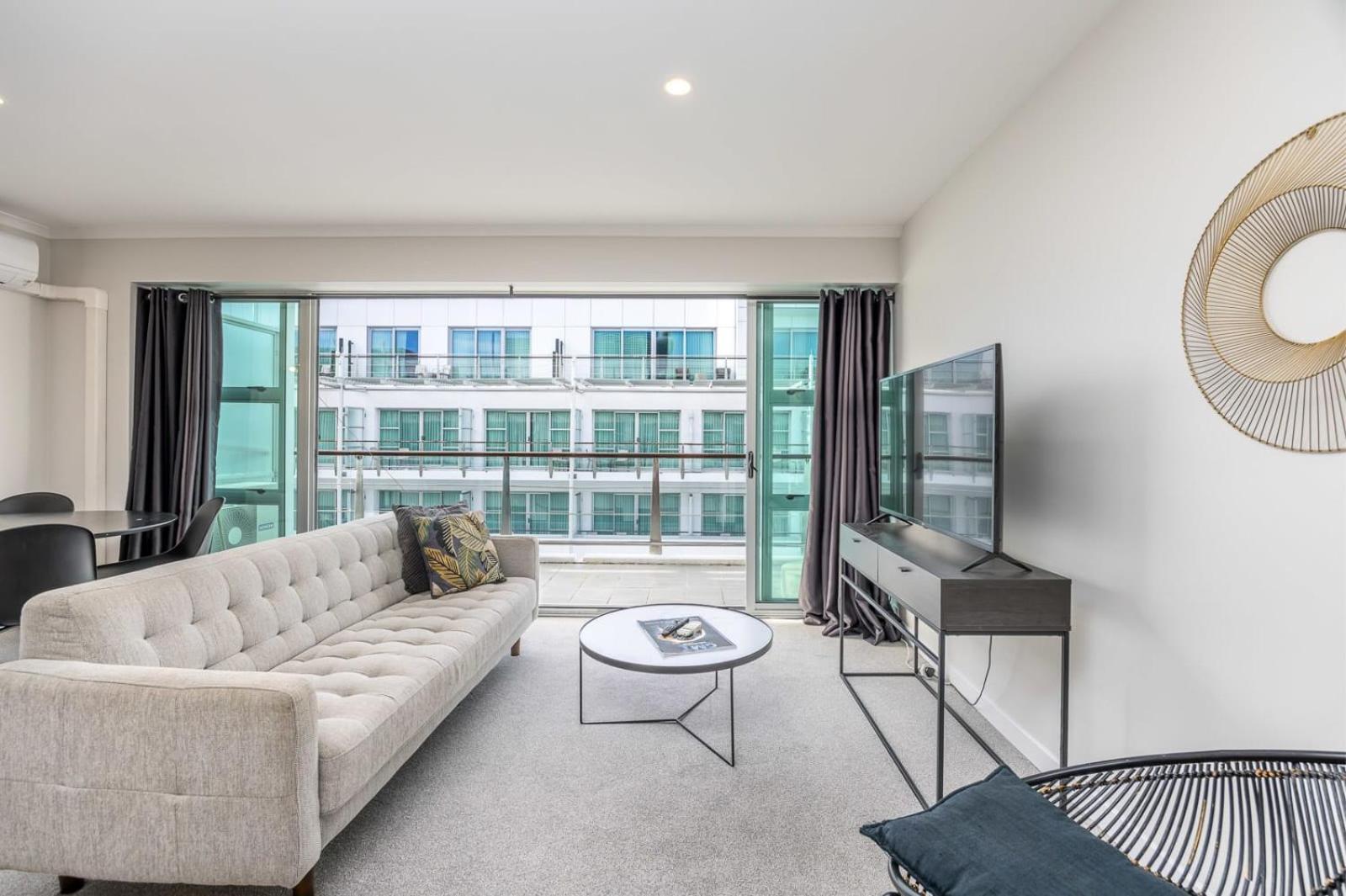 דירות אוקלנד Beautiful Renovated 2 X Bdrm,Perfect Location מראה חיצוני תמונה