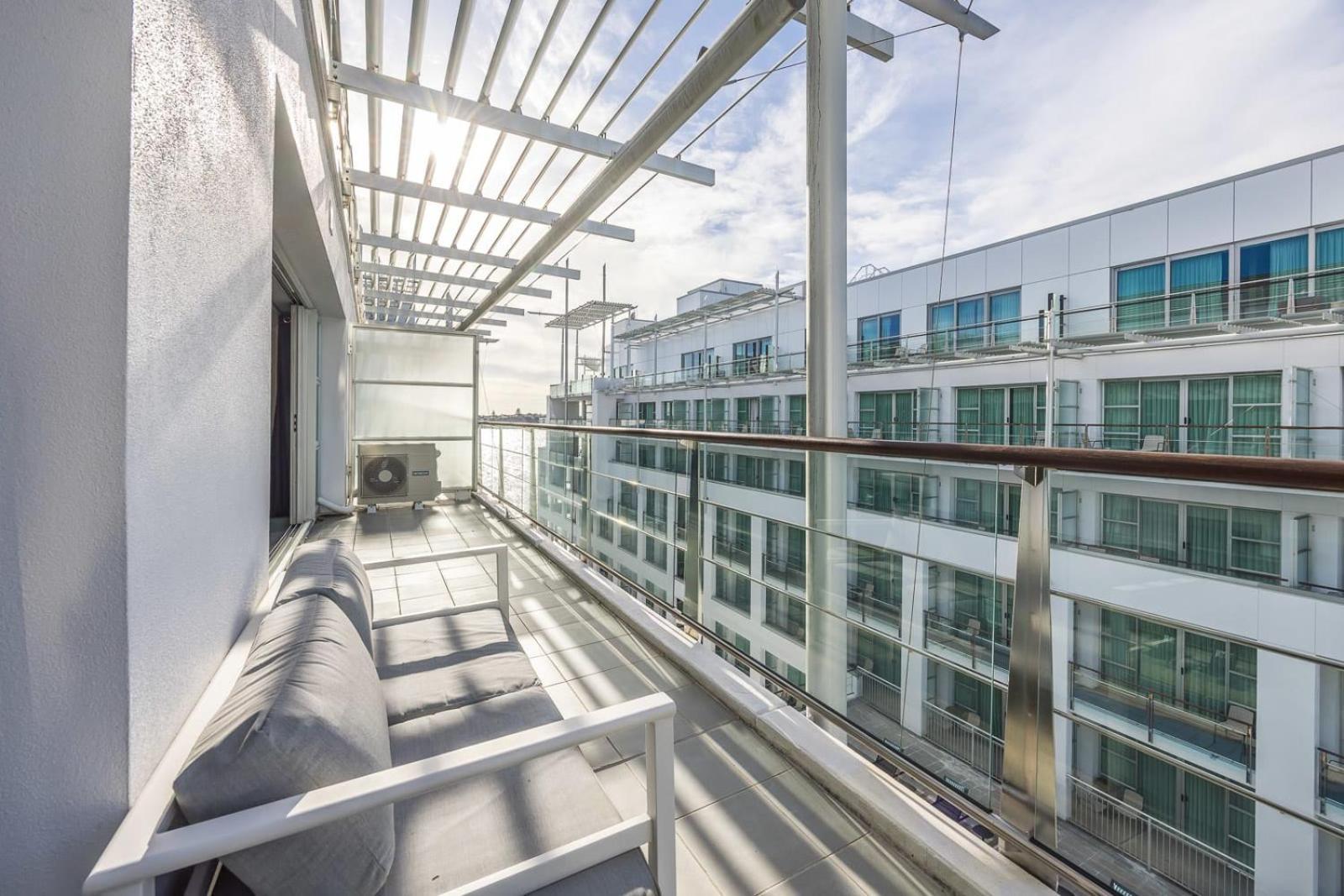 דירות אוקלנד Beautiful Renovated 2 X Bdrm,Perfect Location מראה חיצוני תמונה
